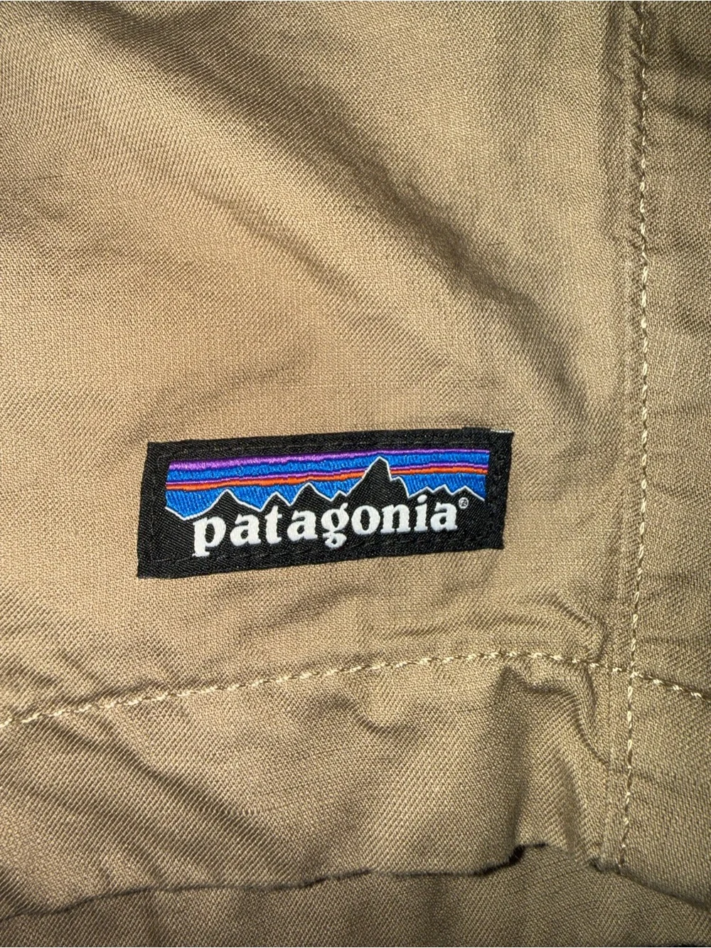Patagonia shorts Mens 34 waist khaki 6 inch inseam